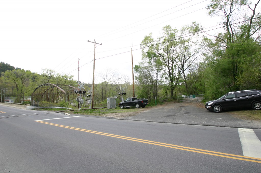 Parking on Boardman Rd, Sega Meadows